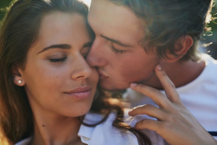 Man and woman in a healthy relationship.