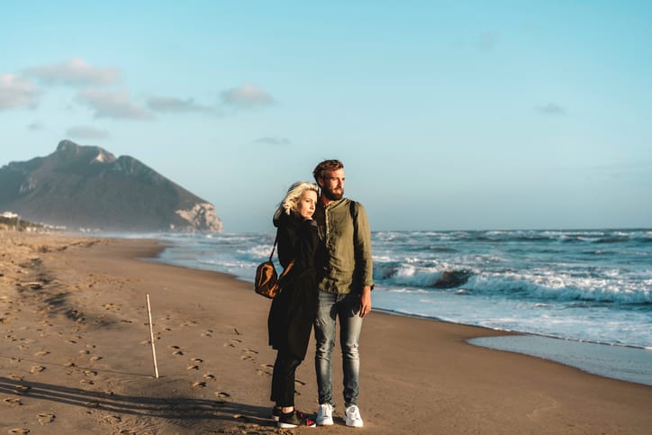 how to reconnect after a relationship break