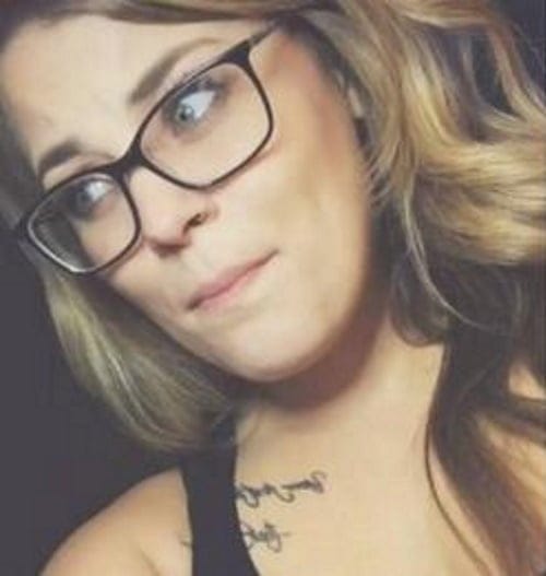 Woman Films Man’s Delusional Rant Claiming She Has To Sleep With Him Because They Met On Tinder