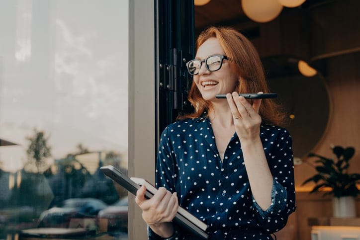 Are You A Voice Note Addict? Here’s What It Says About Your Personality