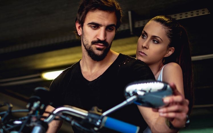 15 Upsetting Signs Your Partner Doesn’t Understand You Even If They Love You