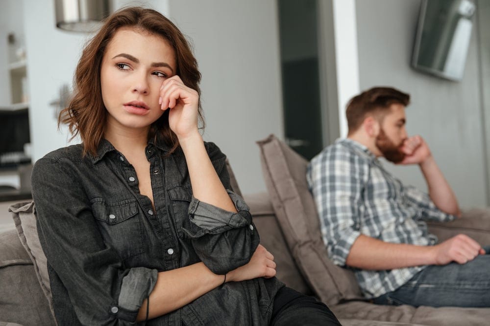 16 Relationship Red Flags That Your Partner Is Having An Emotional Affair