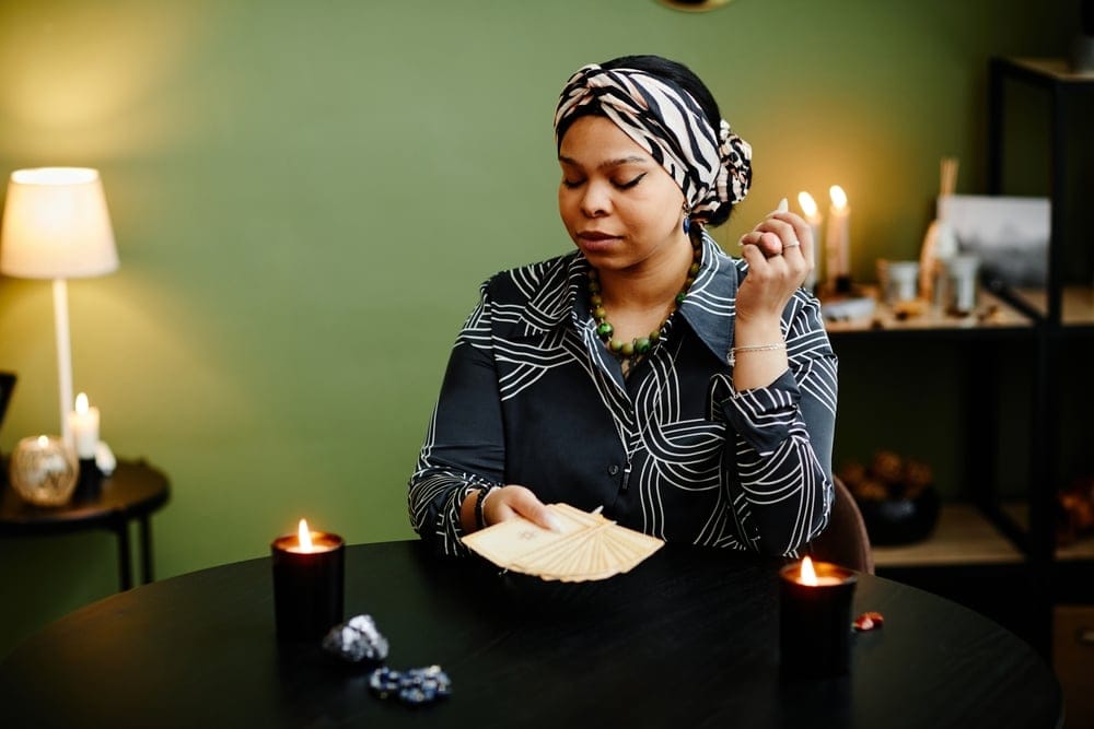 Psychic telling a fortune.