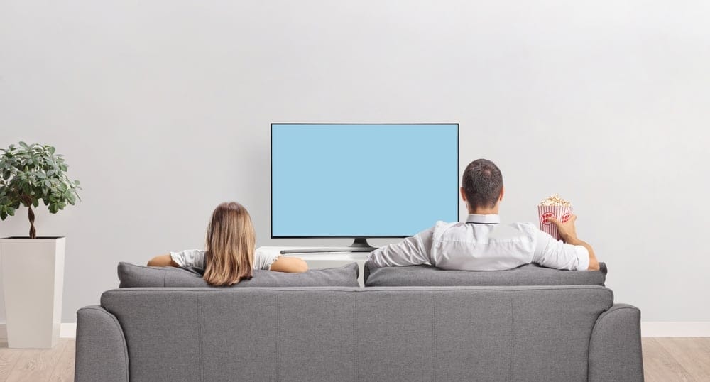 I Was a ‘Single Married’ Woman—It’s the Loneliest (Most Unfair) Feeling in the World