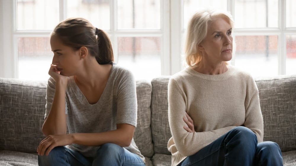 15 Signs Your Adult Children Are Ungrateful Despite Everything You Did