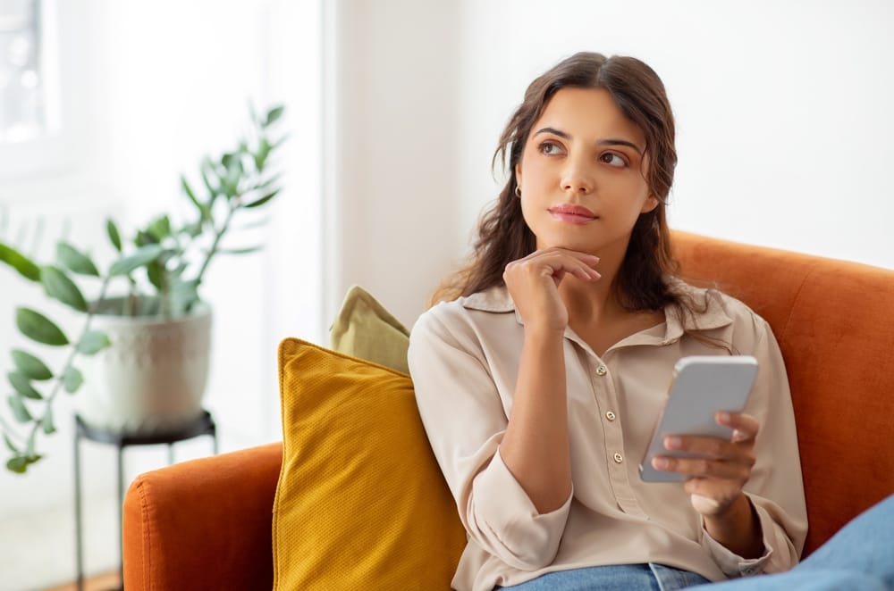 15 Phrases That Will Make You Seem Highly Educated, Even If You’re Not