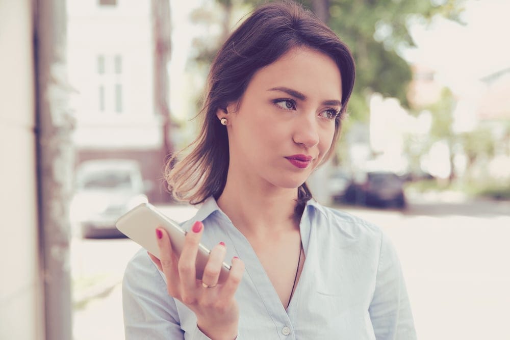 People Who Are Two-Faced Usually Display These Behaviors