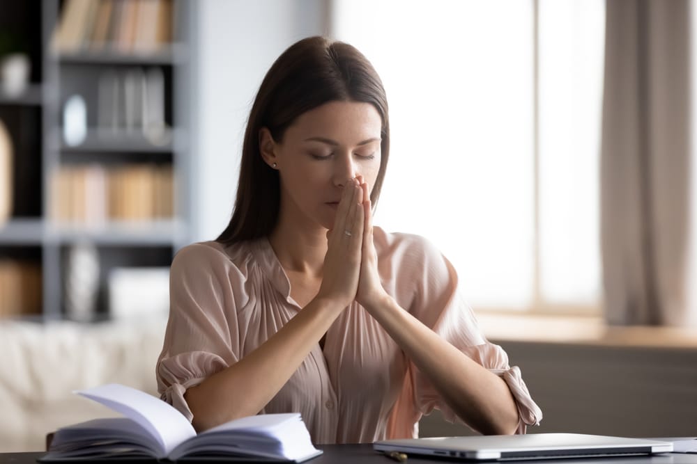 Atheists Want Religious People to Answer 16 Important Questions