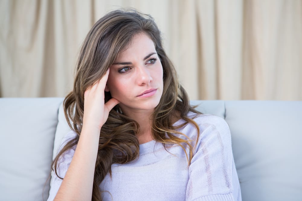 15 Traits Of People Who Grew Up With An Emotionally Absent Parent