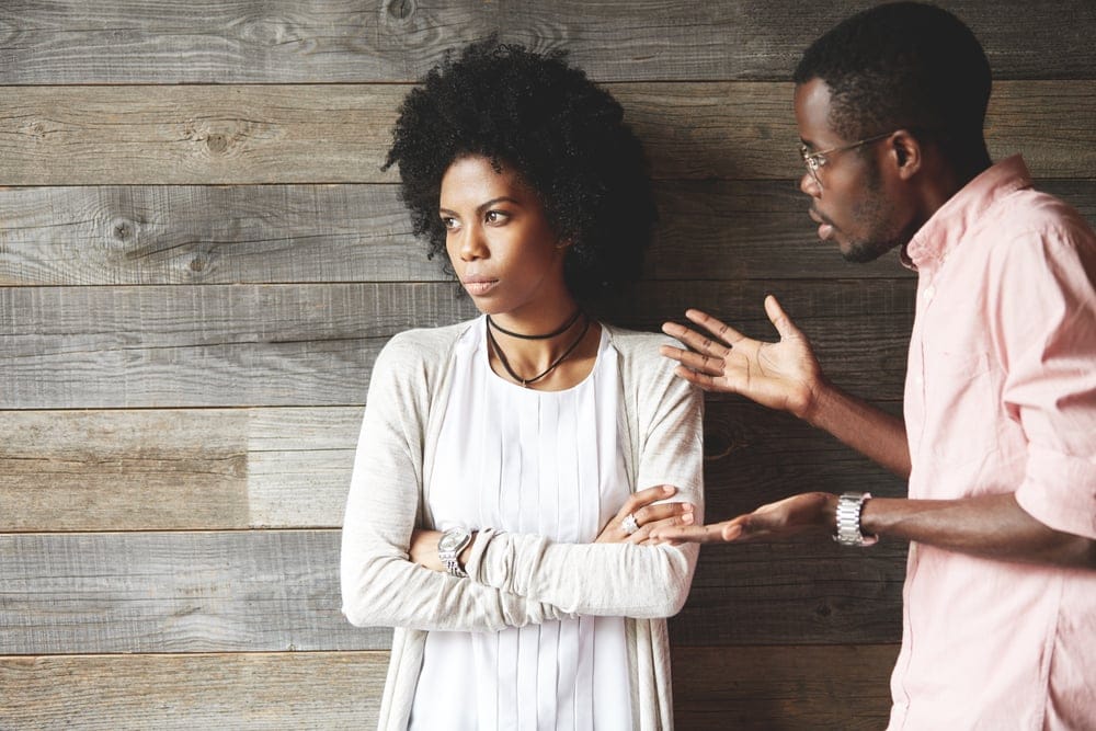 15 Situations That Call For Cutting Contact With Someone