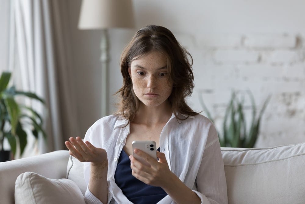 19 Questions Introverts Hate Being Asked (So Please Don’t)