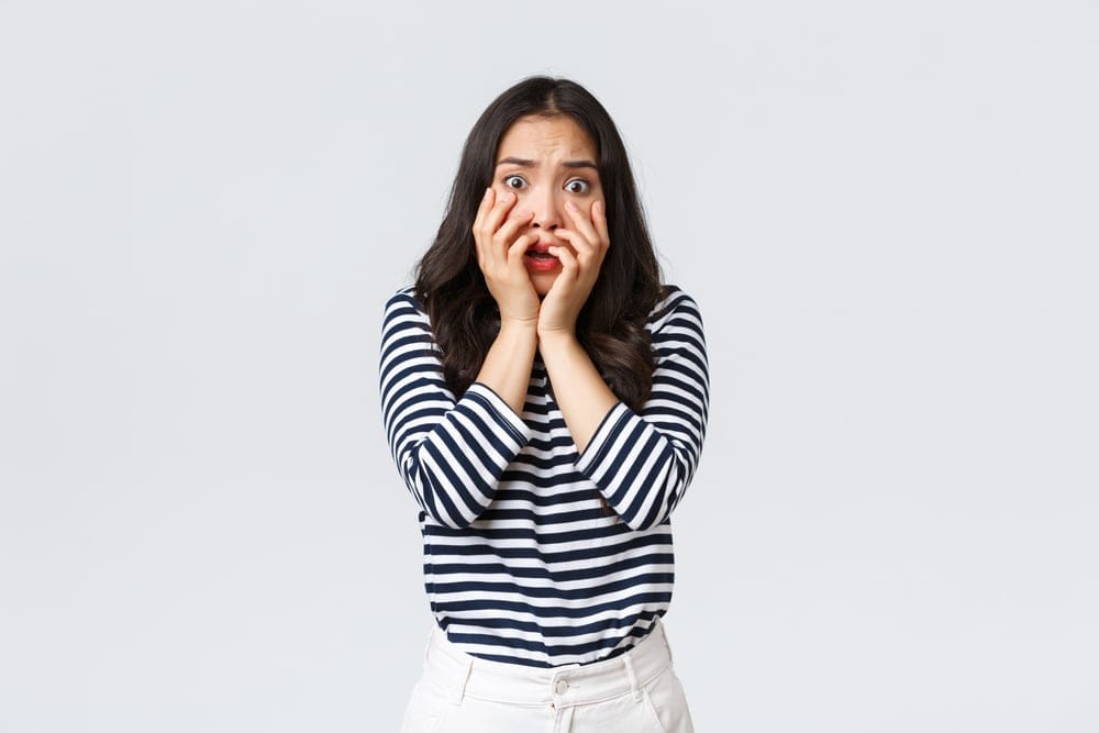 Sneaky Behaviors Of People You Should Never Ever Trust