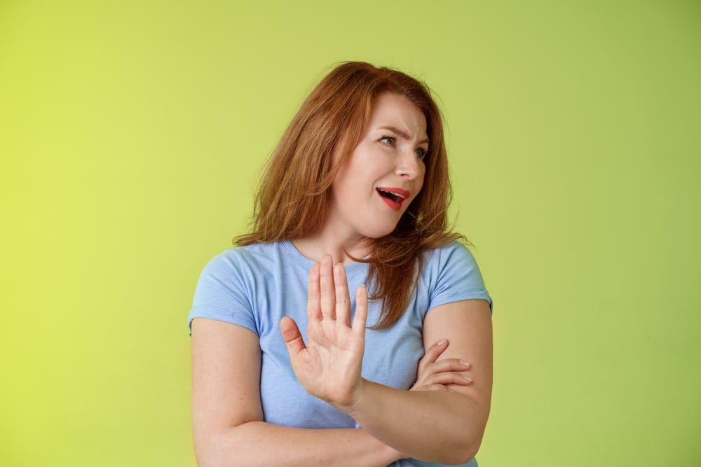 14 Unexpected Things Wives Do That Keep Their Marriages Going Strong