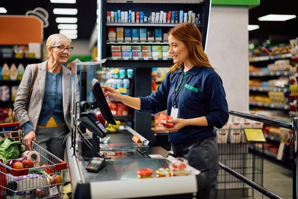 8 Differences Between People Who Love Self-Checkout And People Who Hate It