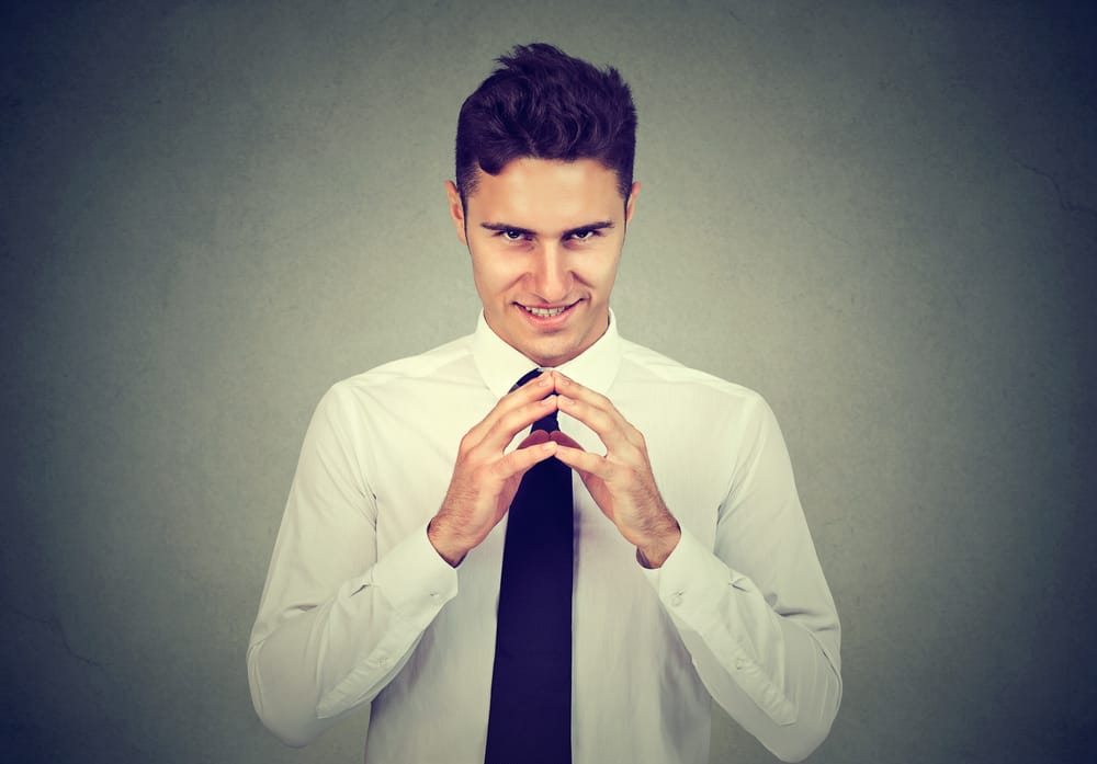 How To Spot An Evil Person From A Mile Away