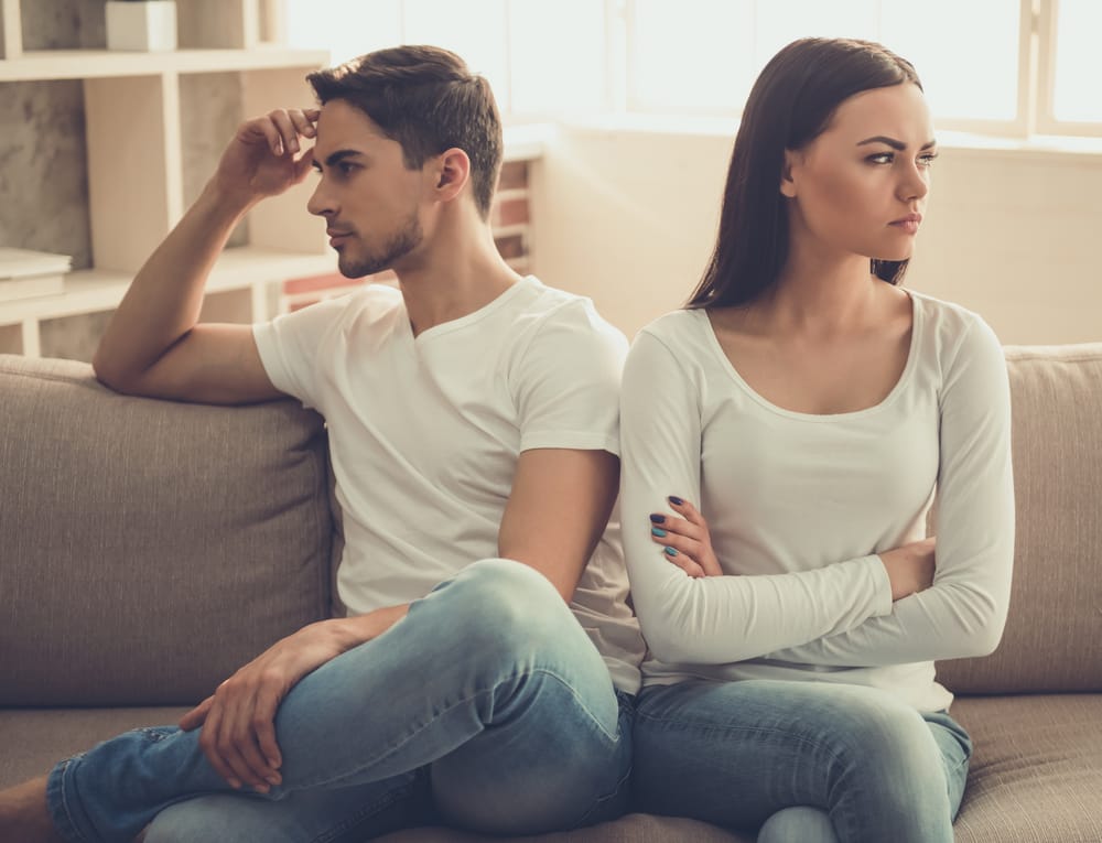 Easy To Miss Signs Your Relationship Is In Trouble