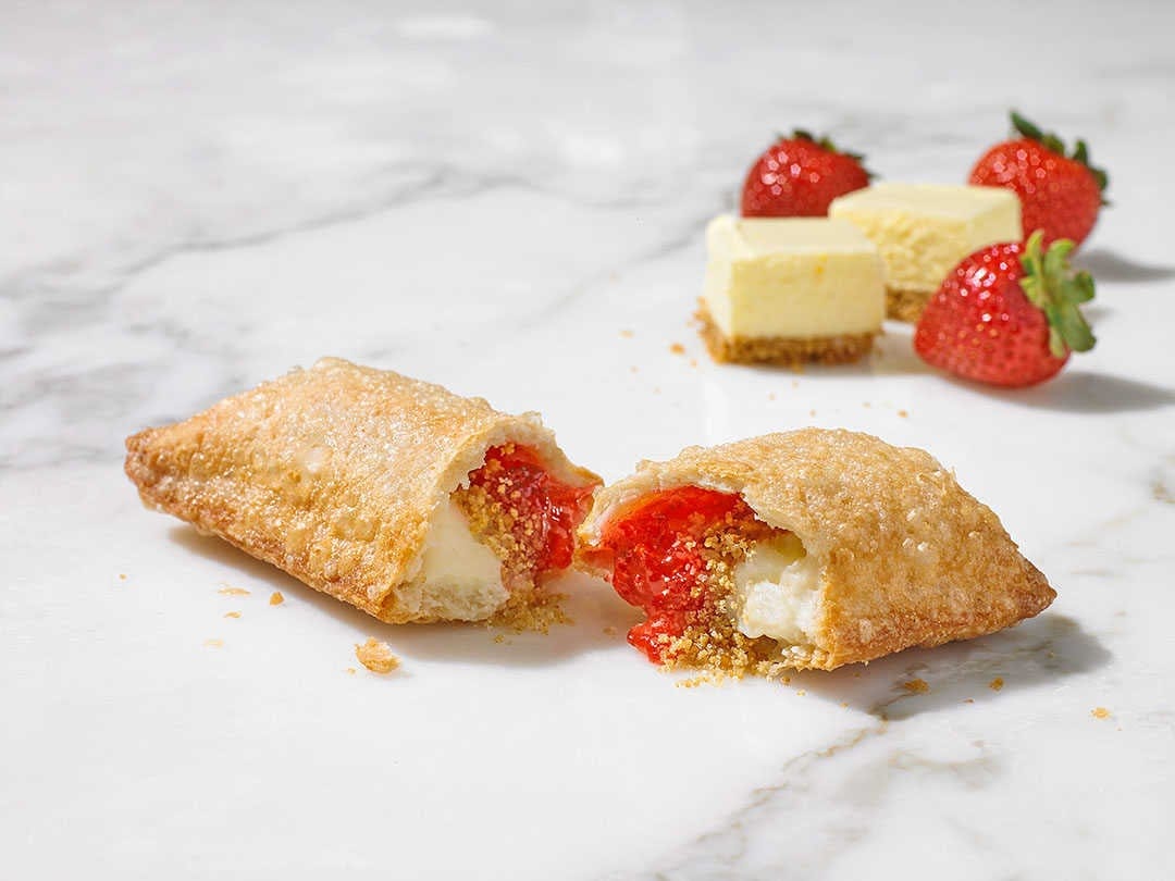 Popeyes Is Selling Deep-Fried Strawberry Cheesecake Pies And They’re SO GOOD