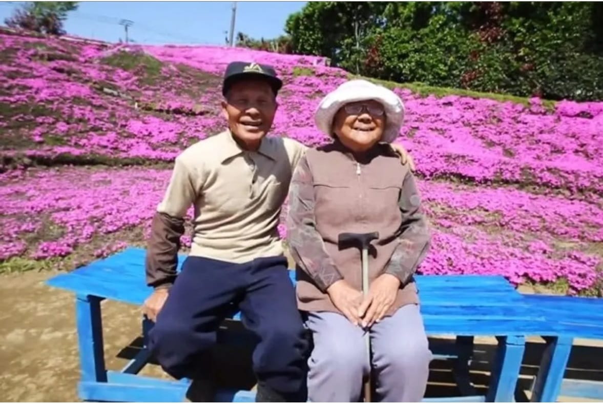 Husband Spends 2 Years Planting Thousands Of Flowers To Make His Blind Wife Happy
