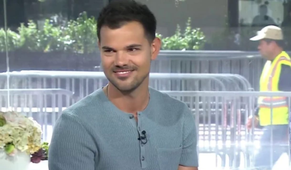 Taylor Lautner ‘Praying For John Mayer’ After Taylor Swift Announces ‘Speak Now’ Re-Release