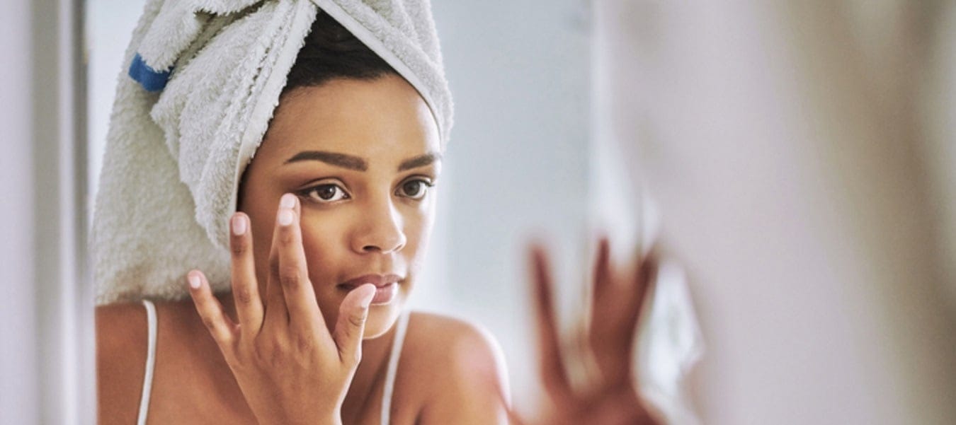 I Don’t Wear Makeup—Here’s How That Affects My Dating Life