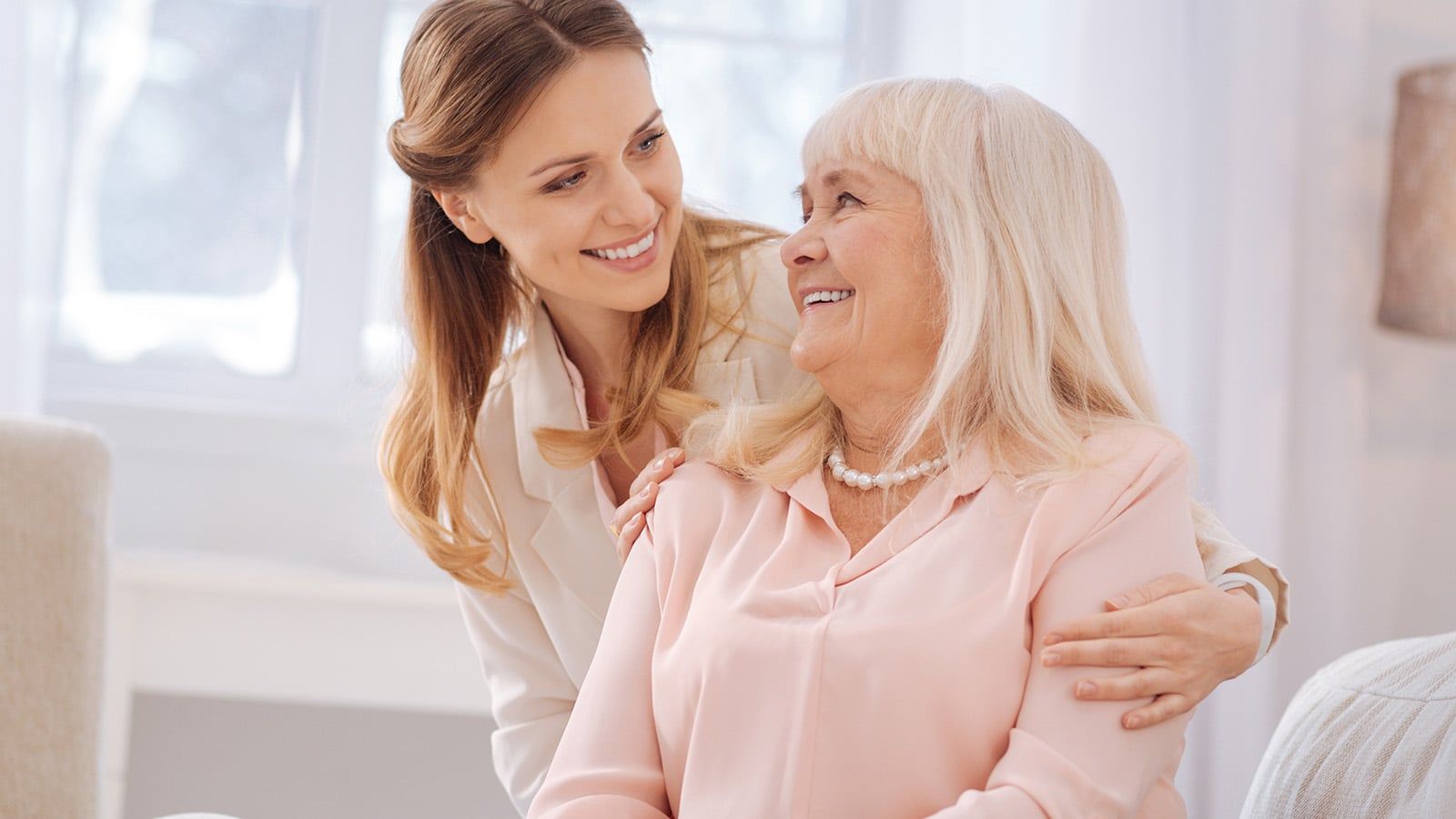 Psychology says the parents who stay closest to their adult children rarely ask for more contact, because the asking is the very thing that quietly makes the calls feel like a chore