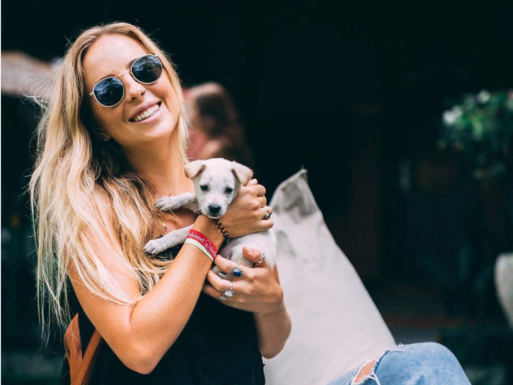 This Hotel In Bali Provides Guests With “Puppy Therapy” And Free Yoga