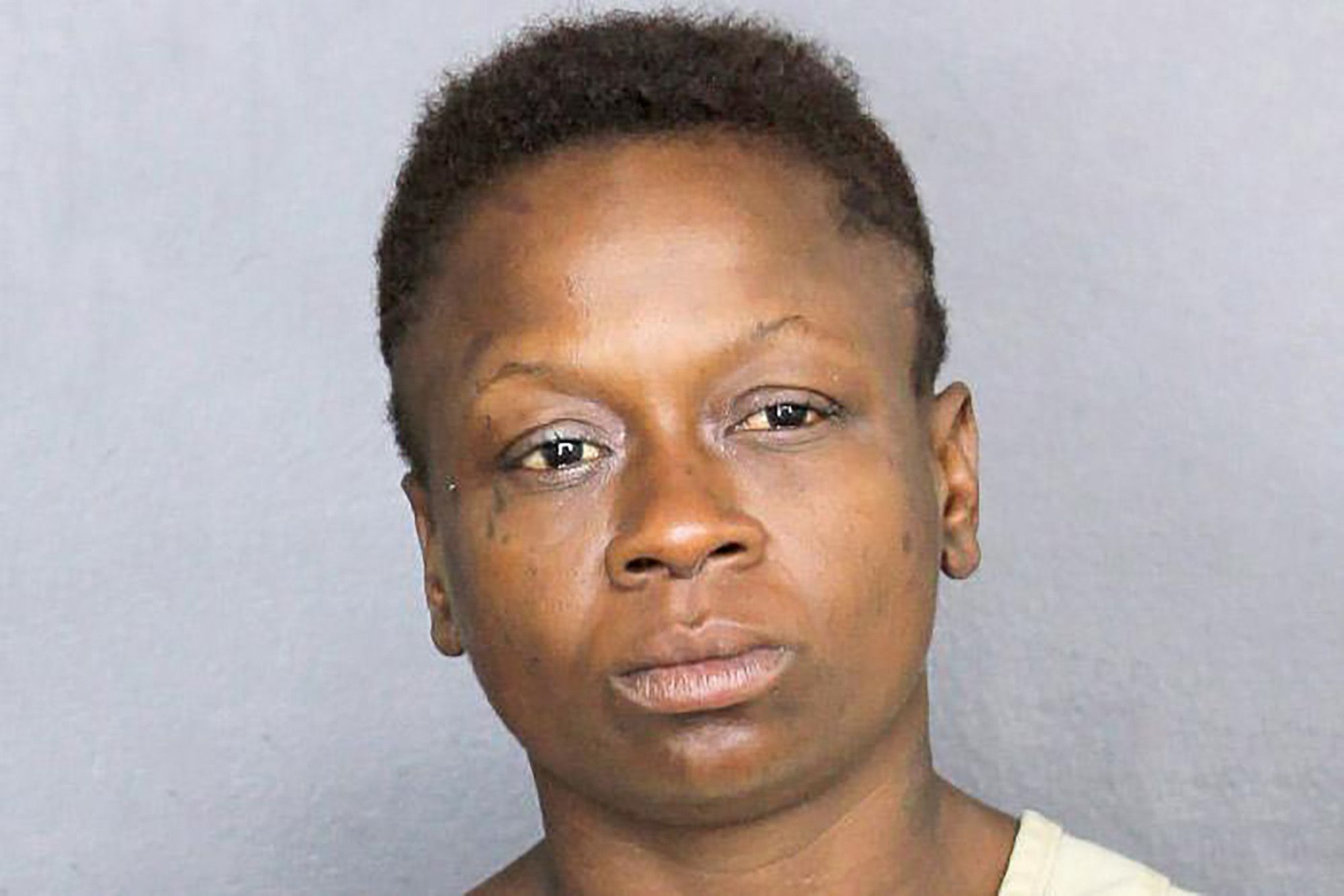 Florida Woman Pulls Knife On Customer After He’s Offended By Her Loud Fart Inside Convenience Store