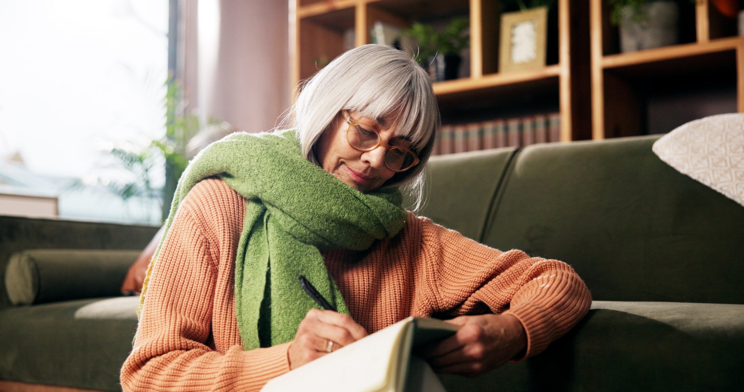 If you’re 70+ and can still recall these 10 everyday details from decades ago, psychologists say your brain may be aging better than most