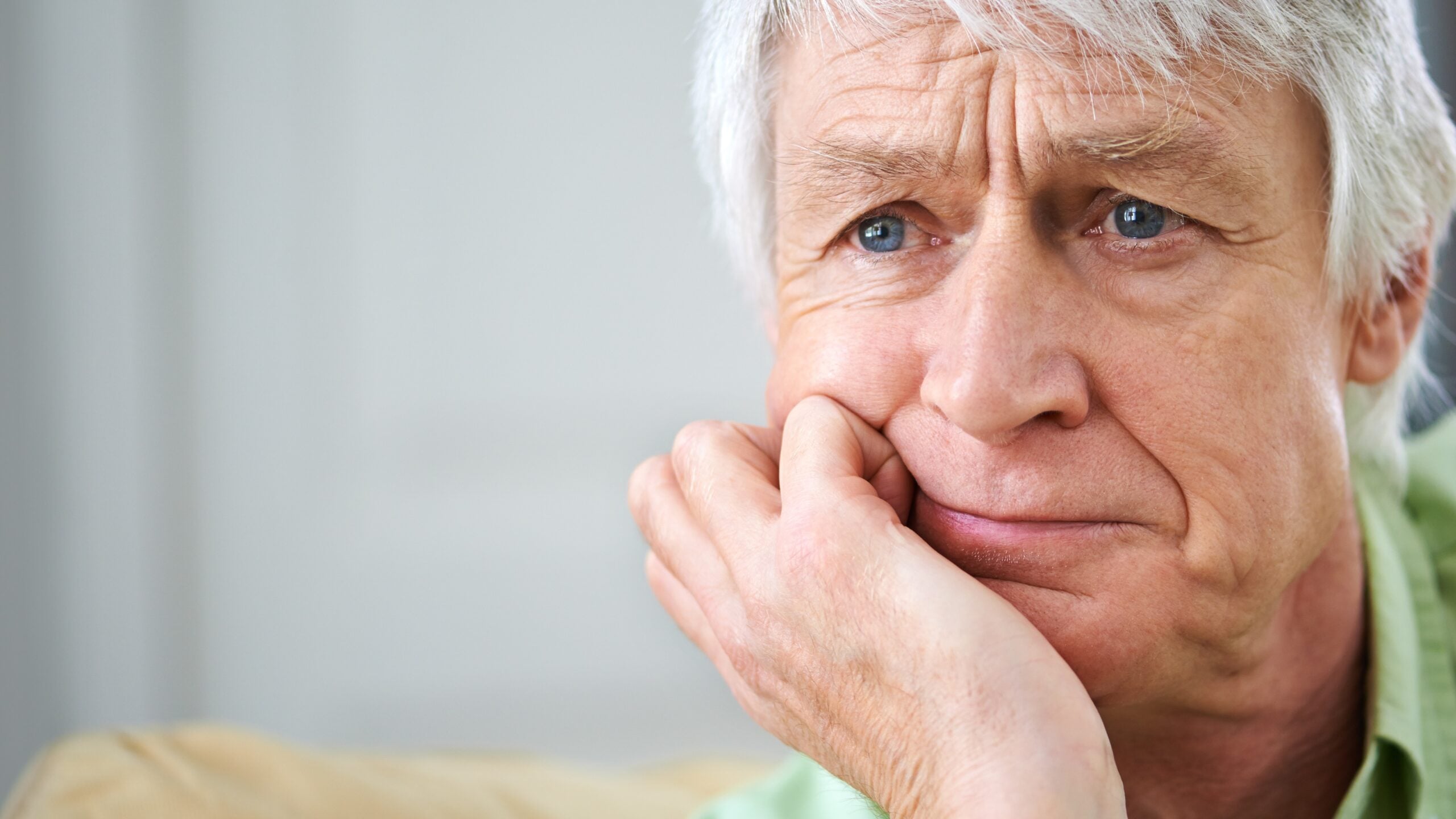 13 behaviors of well-intentioned grandparents that are totally inappropriate and should never be displayed in front of their grandkids