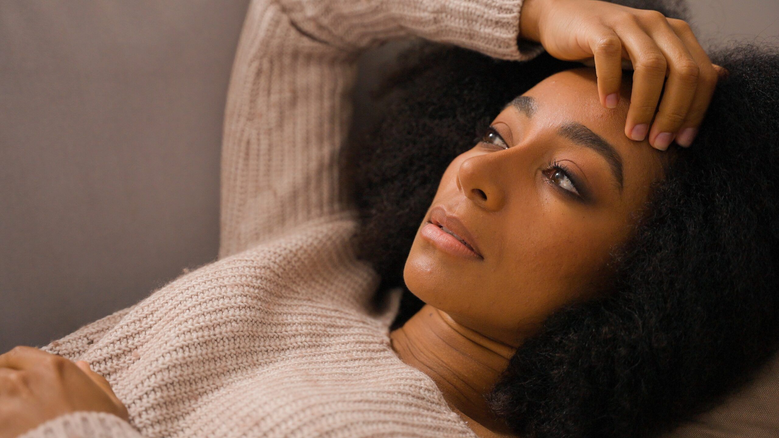 People who seem strong but are quietly struggling tend to show it in these everyday behaviors