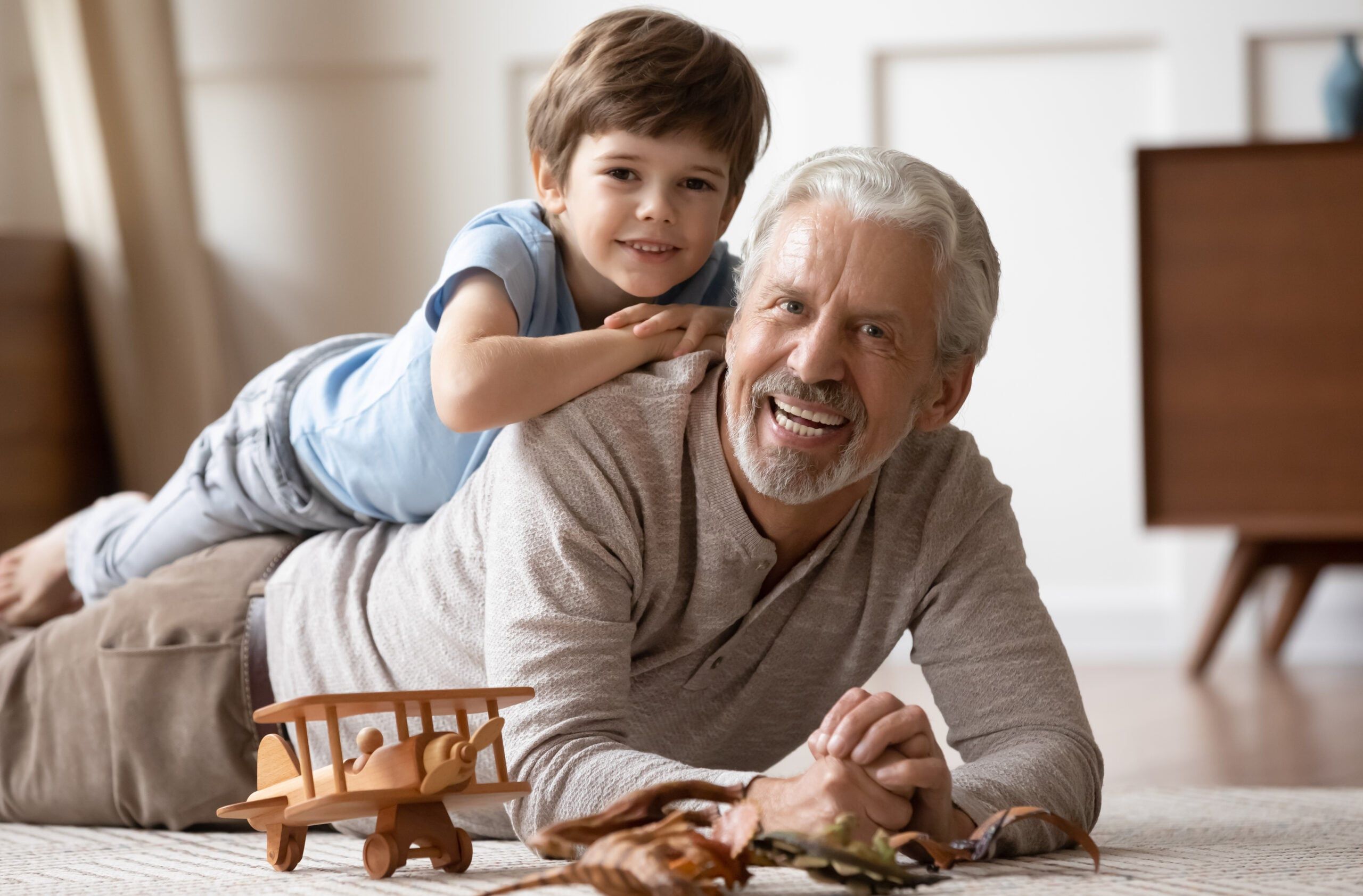 I’m In My 70s And I’ve Realized That Being A “Good Grandparent” Is Actually A Second Chance To Apologize To My Adult Children Without Ever Having To Say The Words