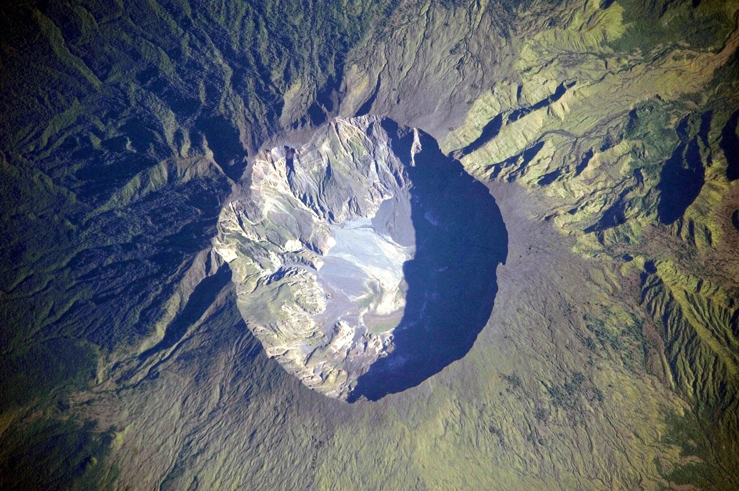 14 Volcanoes Scientists Are Watching Closely (And Why You Should Care)