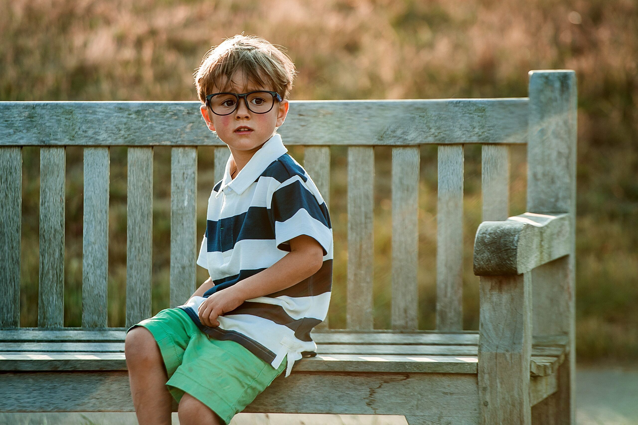 If you were raised in an emotionally unsupportive home, these 10 patterns probably feel like second nature