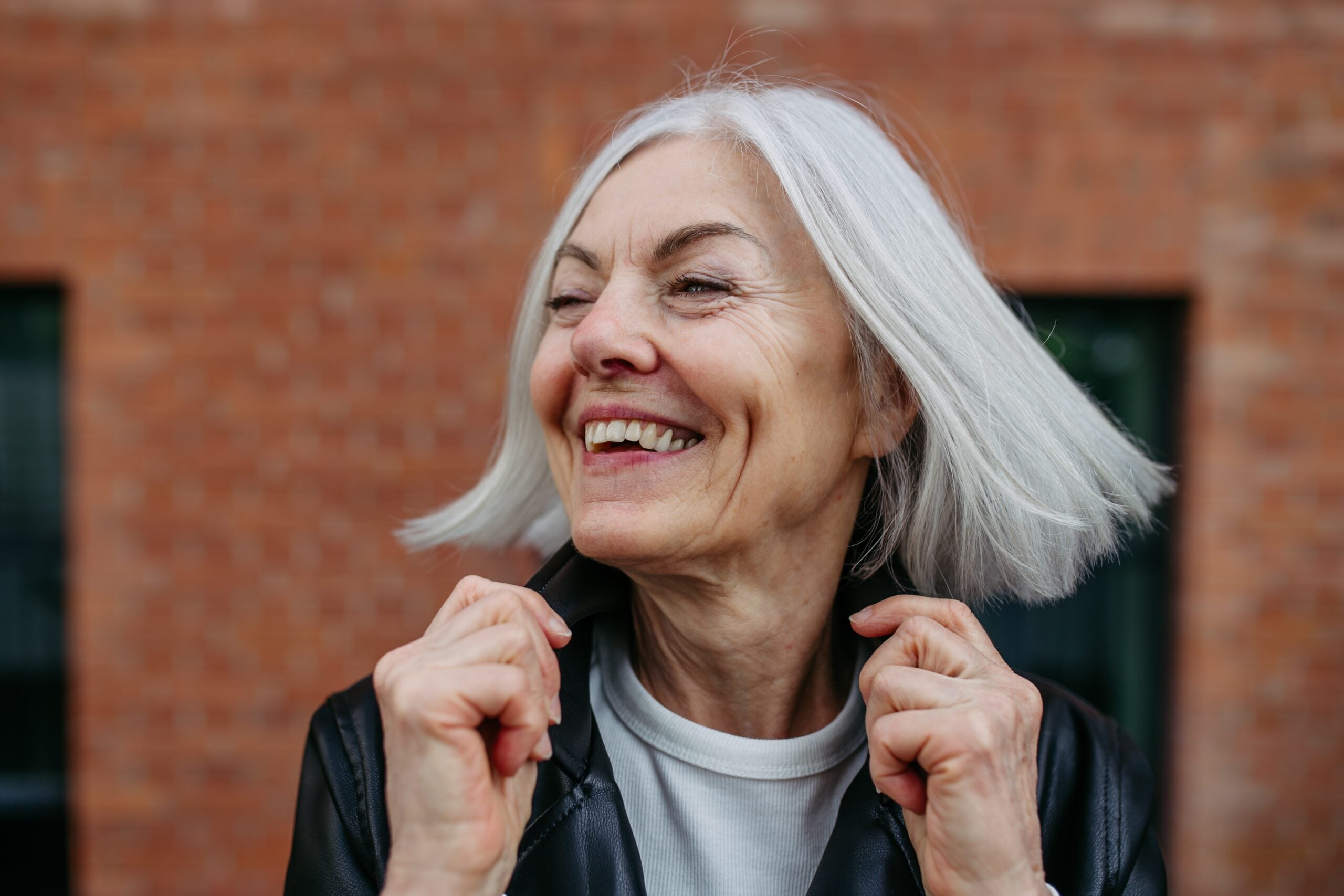 The happiest, most fulfilled people know a secret: life isn't about depending on a few close friends; it's about spreading your needs across a larger group of people