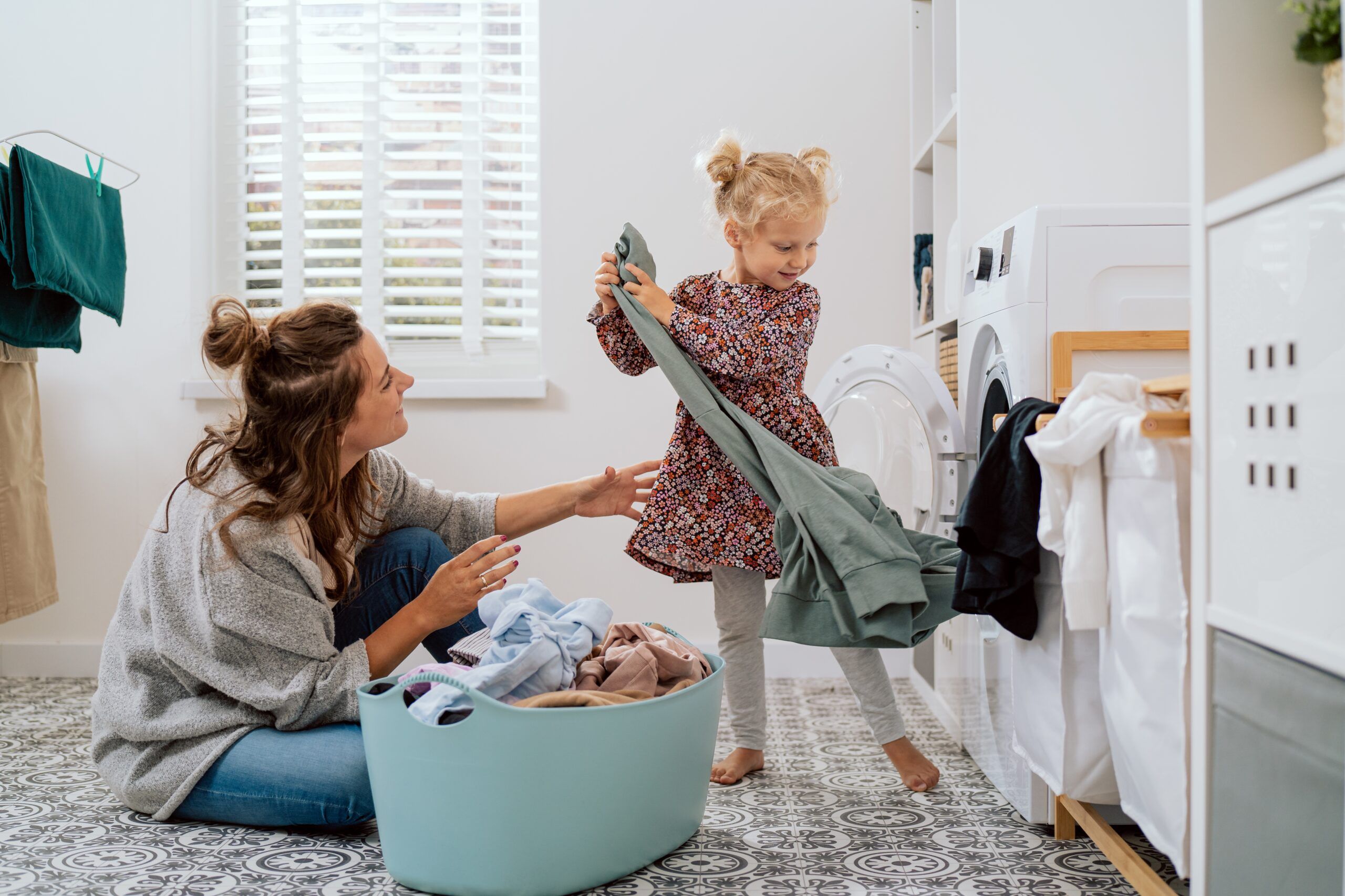 If You Don’t Let Your Kids Do These Household Tasks Because You’re Faster, You’re Stunting Your Child’s Independence