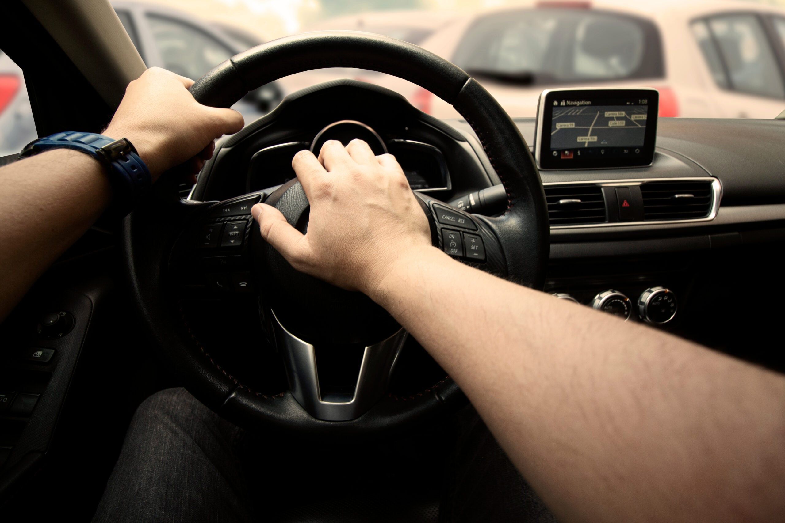 The way someone drives reveals more about them than most people realize—psychologists say these 10 driving behaviors mirror how they handle conflict