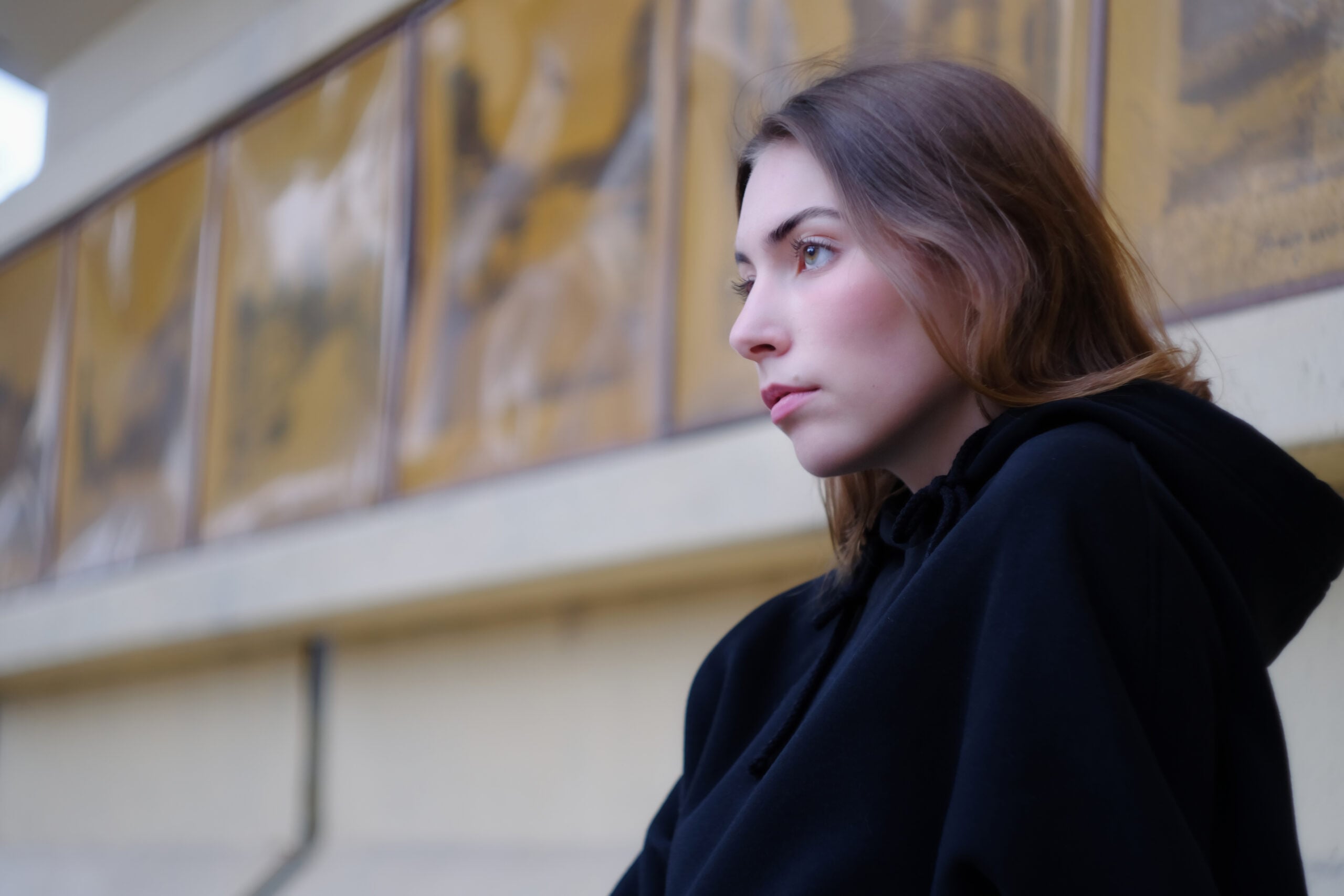 If you can’t quite explain your loneliness, you’re not alone—many people feel disconnected in these subtle ways no one talks about