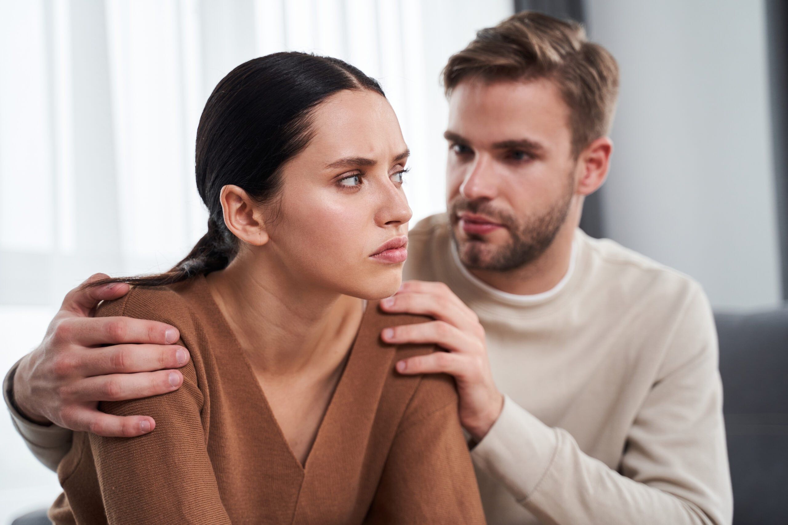 People who never yell but still leave you feeling small often share the same pattern—and it shows up in 10 quiet ways they control without ever raising their voice