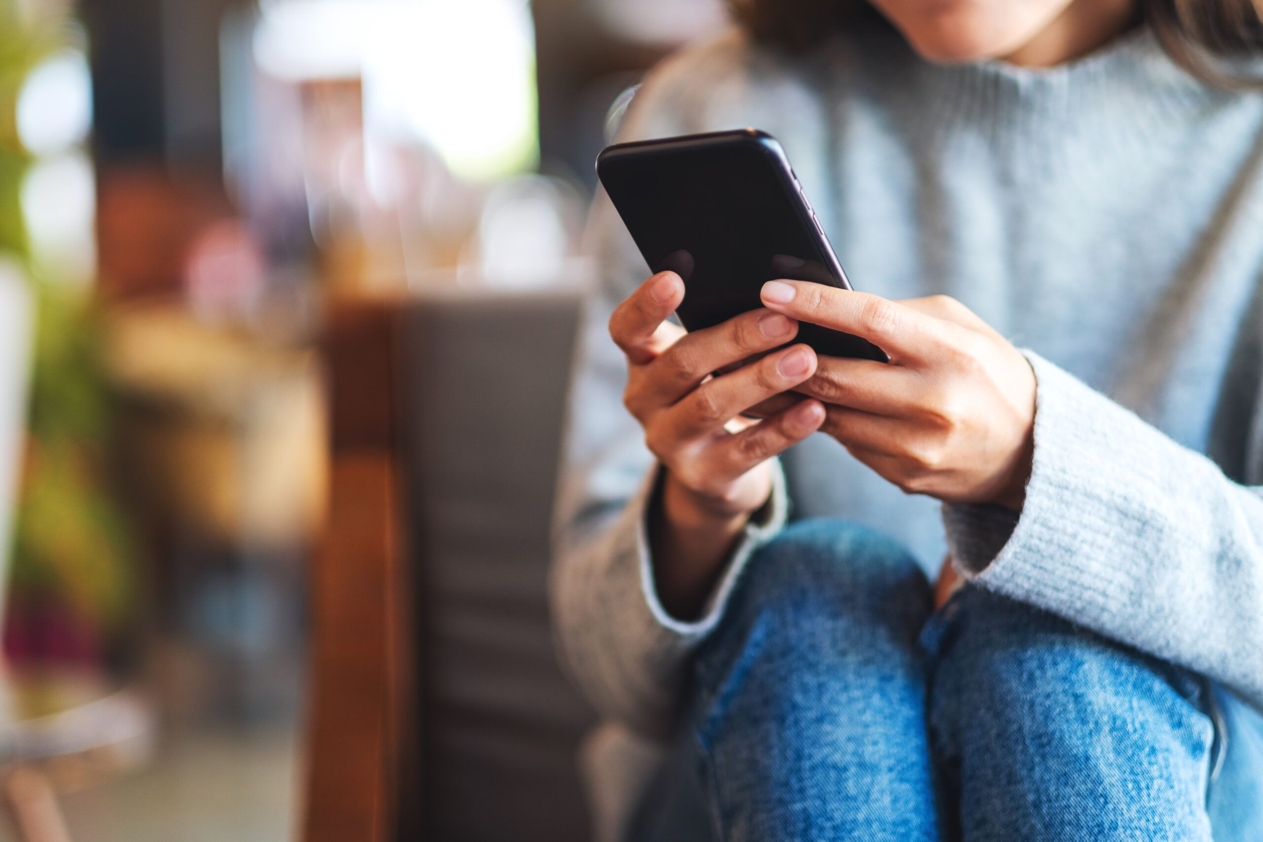 I’ve always been the friend who checks in first, makes the plans, and keeps things going—and lately I’ve started noticing these 8 truths about what that role does to a person