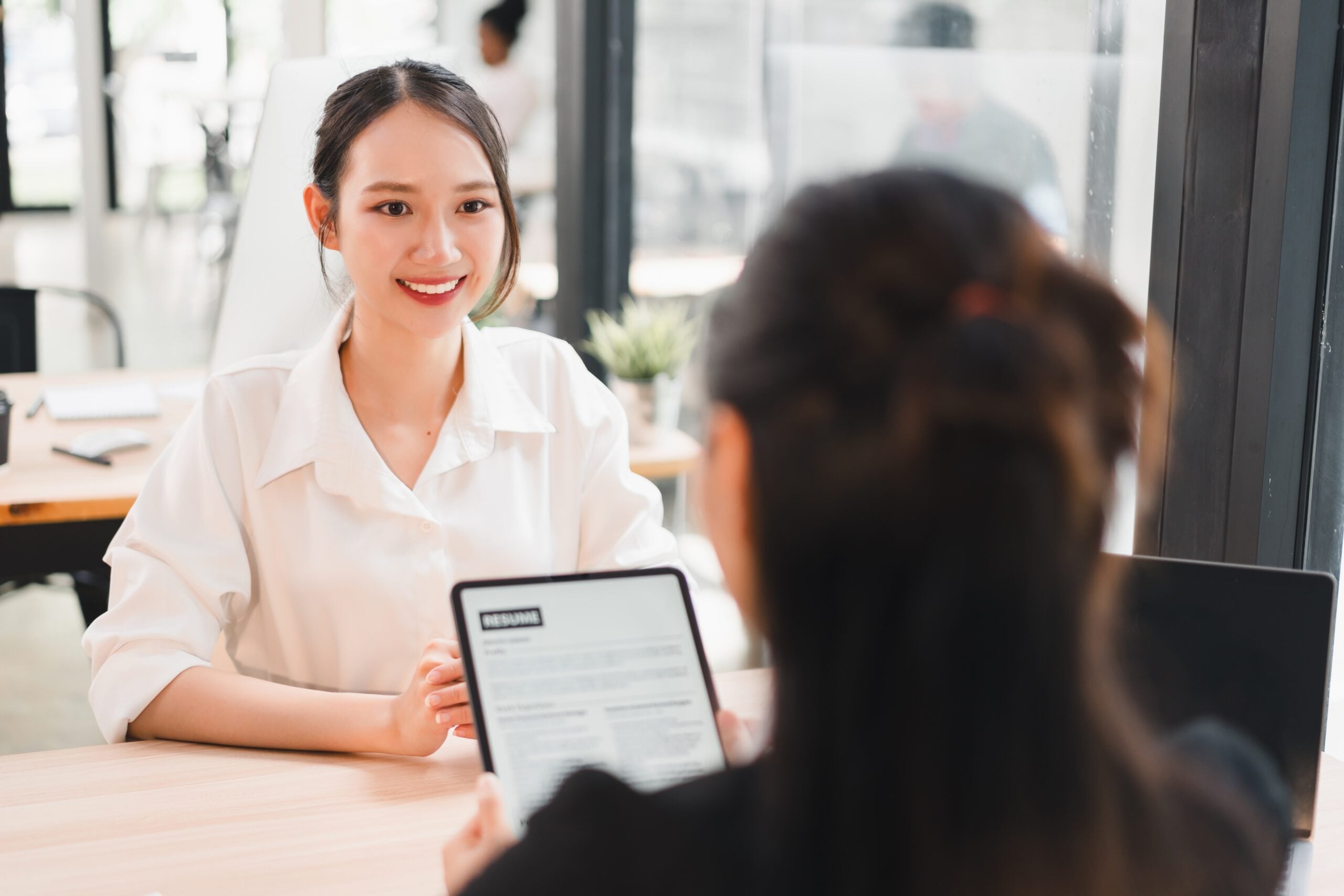 Recent graduates aren’t struggling in the job market just because it’s competitive—employers say these 10 habits are quietly eroding their edge