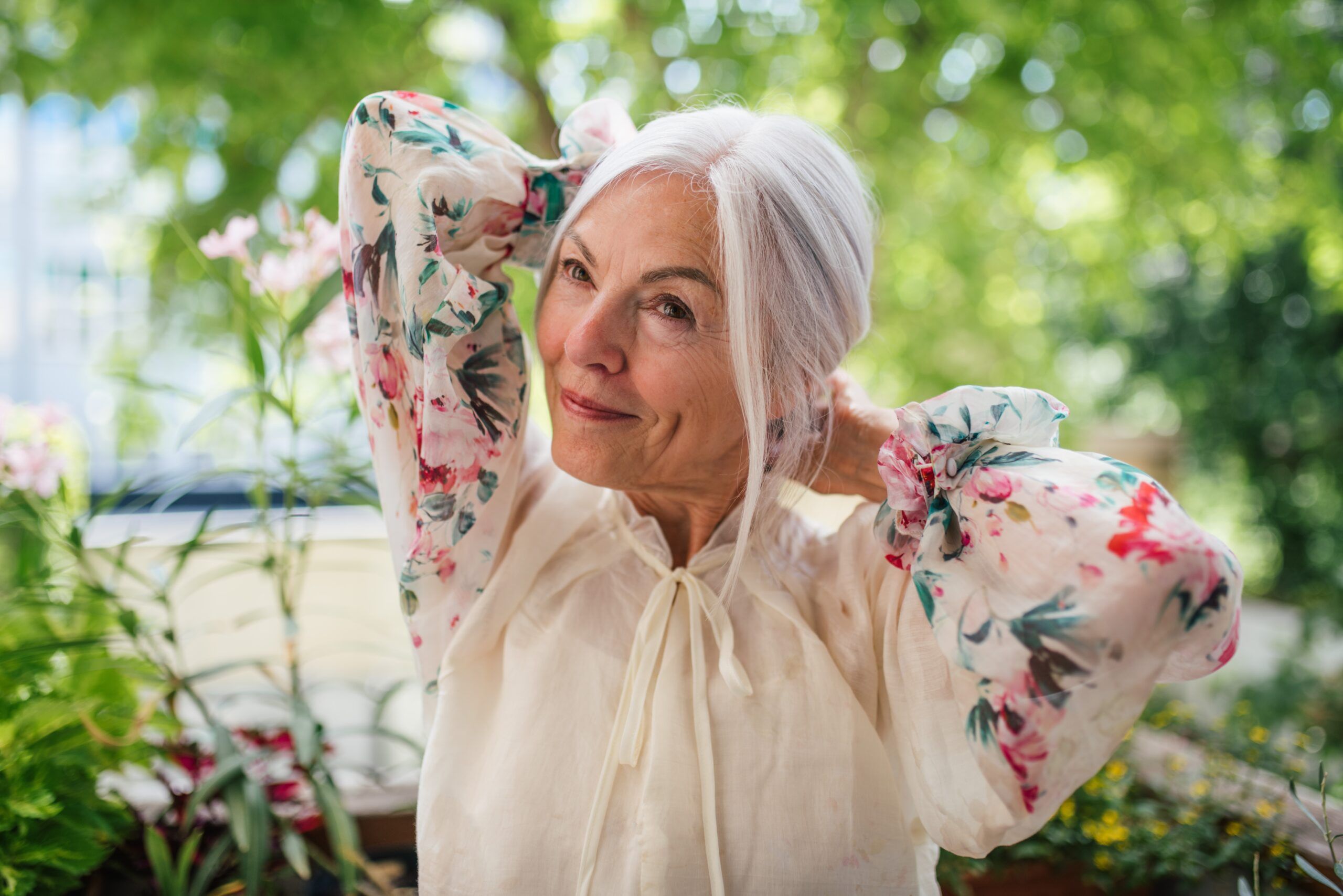 Psychology says the difference between a bitter senior and a joyful one has nothing to do with luck and everything to do with how they handled their past pain