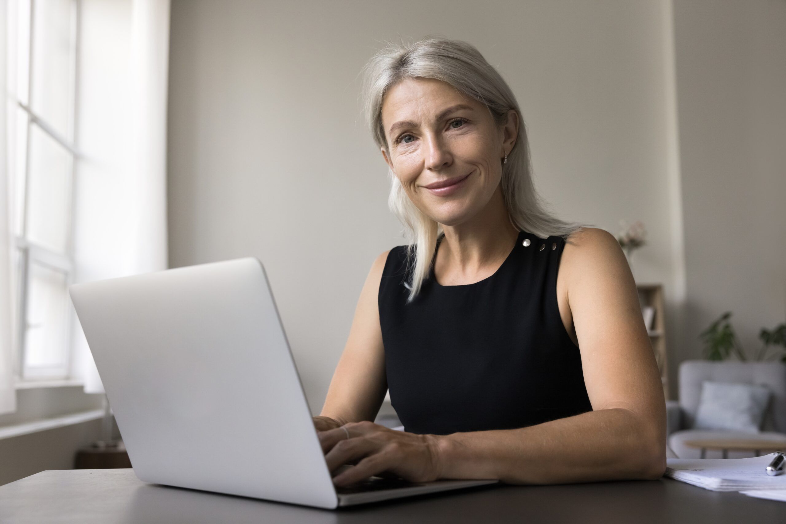 Are You A Late Bloomer? Here’s Why Starting Your “Real Life” At 45 Is Actually Safer Than Starting At 25