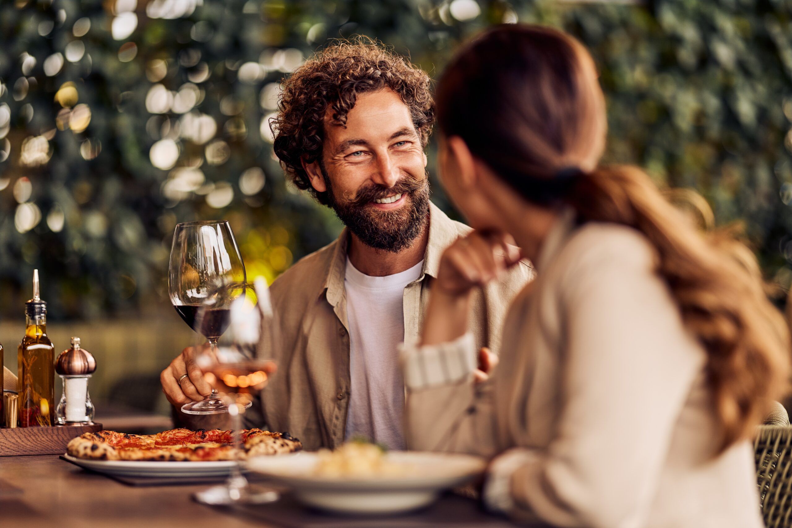 The most engaging people in a room aren’t the most outgoing—they’re the ones who make others feel interesting