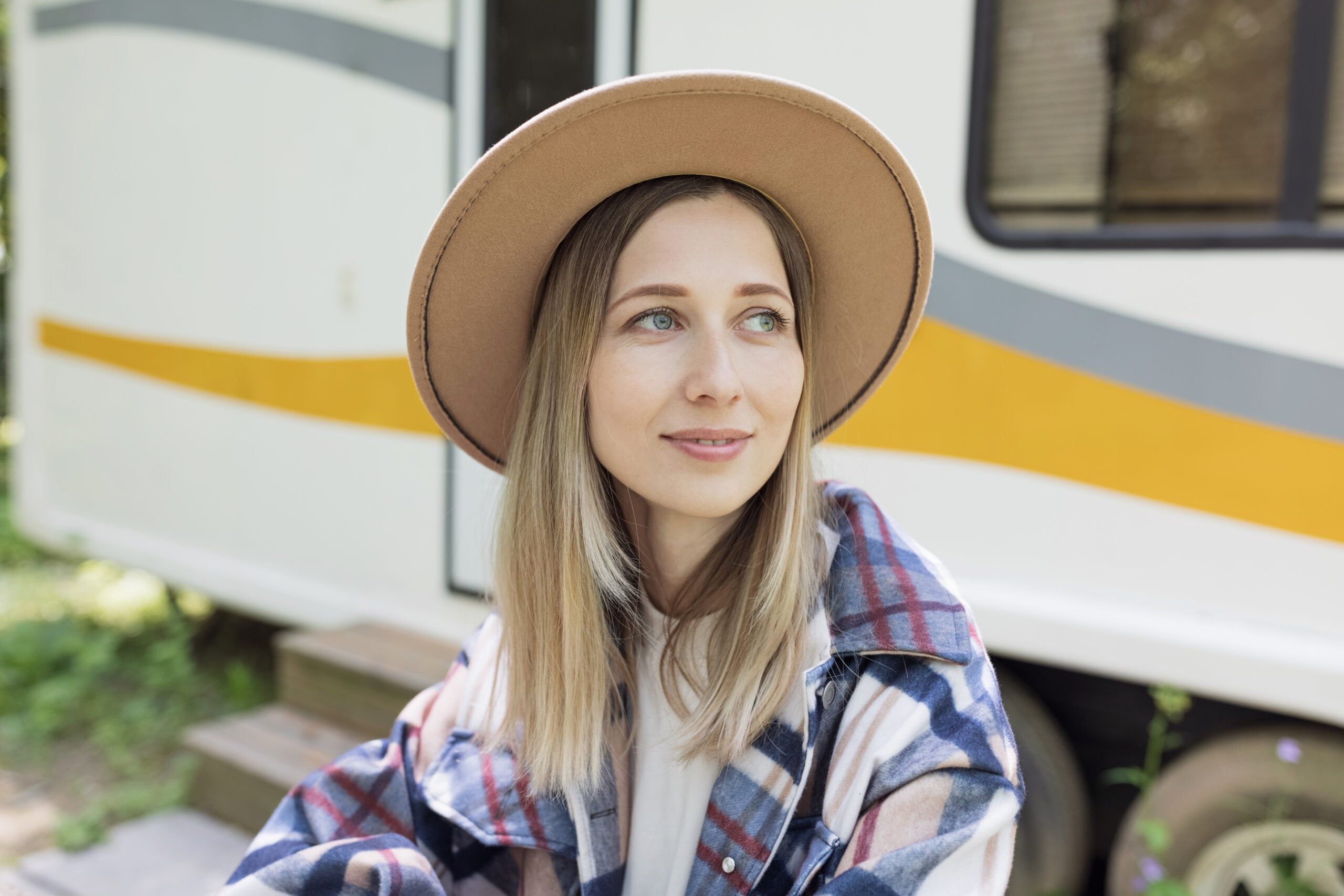 People tell me I’m “too picky,” but the truth is scarier: I’m in my 30s and I’ve realized that “ending up alone” might not be a choice I made, but a mathematical reality of a generation that forgot how to actually connect.