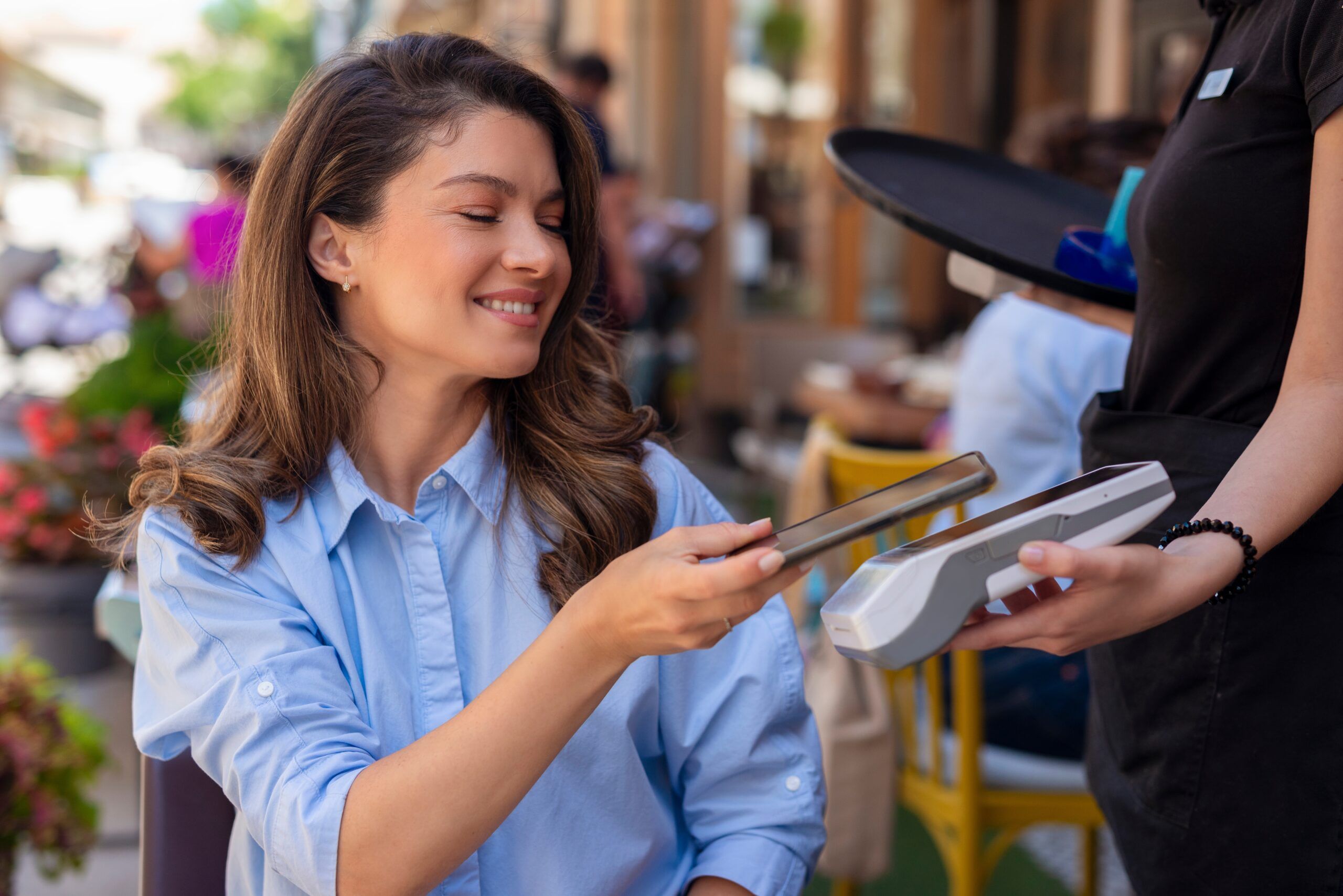 9 Reasons You Always Offer To Pay Even When You’re Broke—And What That Habit Actually Reveals About You