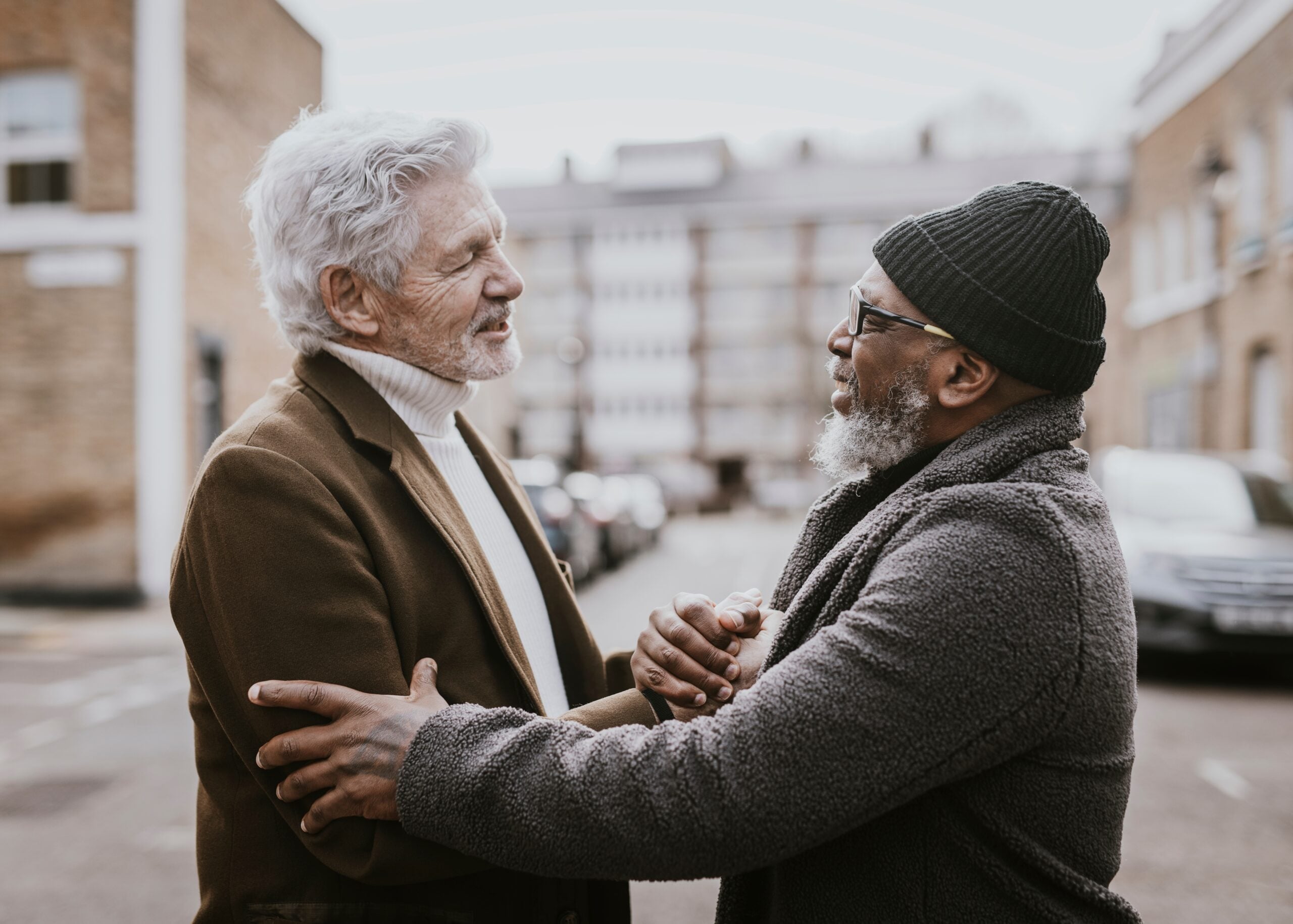 People who use these 10 phrases in everyday conversation have much lower social awareness than most