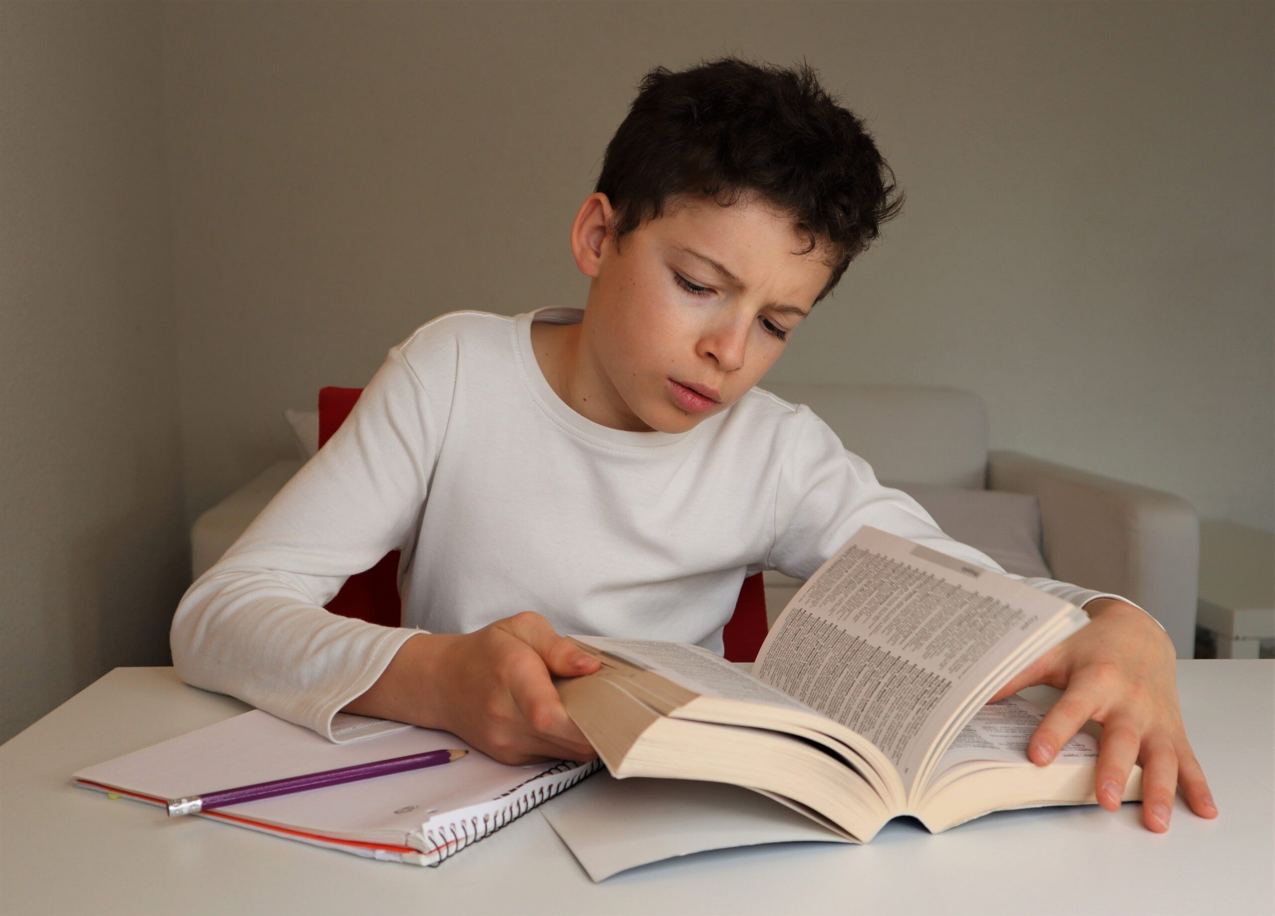 Psychology says children who were the “mature one” often become adults who don’t know how to rest