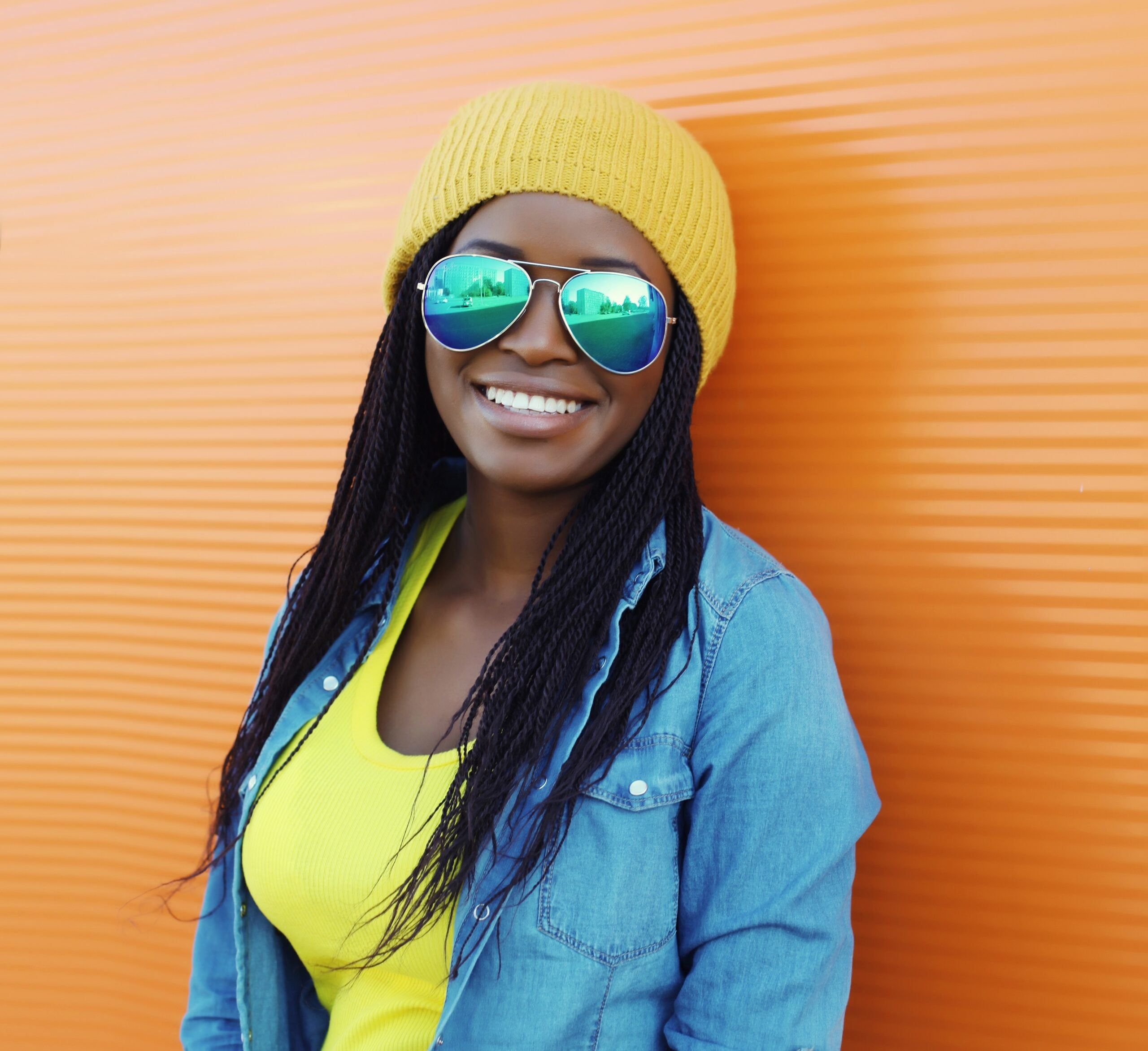 Women Who Love To Wear Bright Colors Usually Share These 9 Distinctive Traits