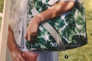Aldi Is Selling Handbags That Hold An Entire Bottle Of Wine
