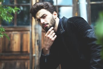 9 Perks of Dating A Guy With A Beard